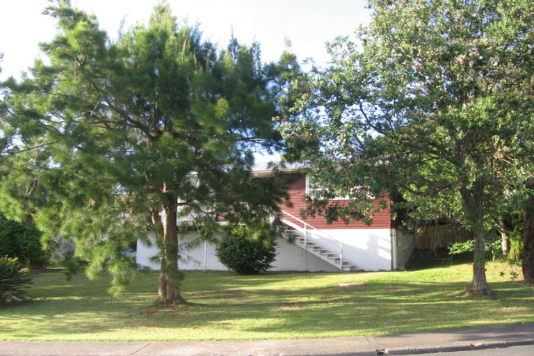 Photo of property in 58 Bruce Road, Glenfield, Auckland, 0629