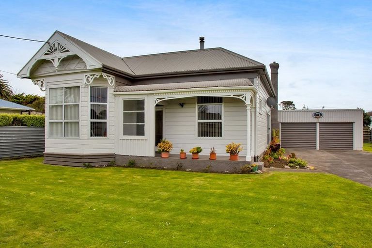 Photo of property in 48 Puriri Street, Hawera, 4610