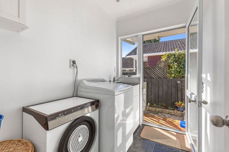 Photo of property in 45 Glamis Avenue, Bell Block, New Plymouth, 4312