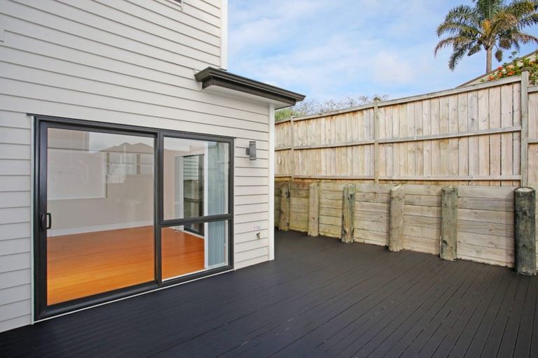 Photo of property in 21 Francesco Drive, Karaka, Papakura, 2113