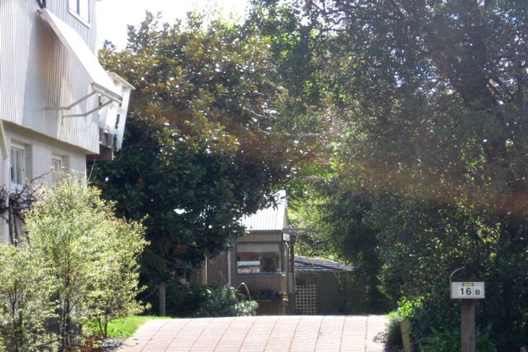 Photo of property in 2/16 Arrowsmith Avenue, Waipahihi, Taupo, 3330