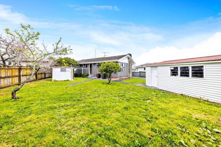 Photo of property in 45 Tatariki Street, Rosehill, Papakura, 2113