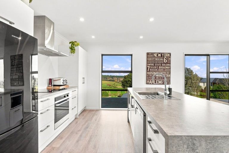 Photo of property in 18 Cracroft Drive, Putiki, Whanganui, 4500