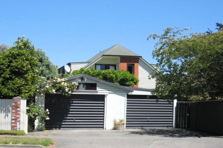 Photo of property in 371 Avonhead Road, Avonhead, Christchurch, 8042