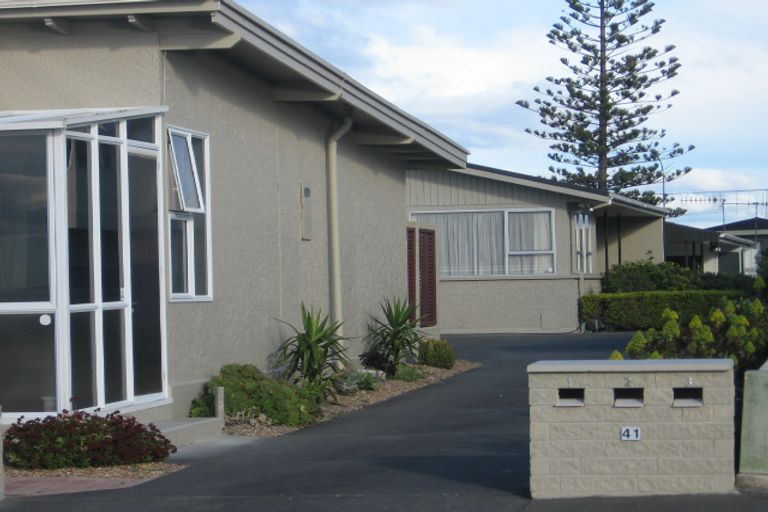 Photo of property in 2/41 The Esplanade, Westshore, Napier, 4110
