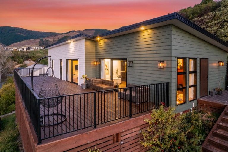 Photo of property in 12 Woodford Lane, Stoke, Nelson, 7011