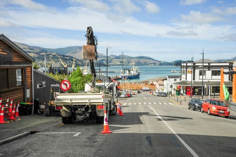 Photo of property in 24 Canterbury Street, Lyttelton, 8082