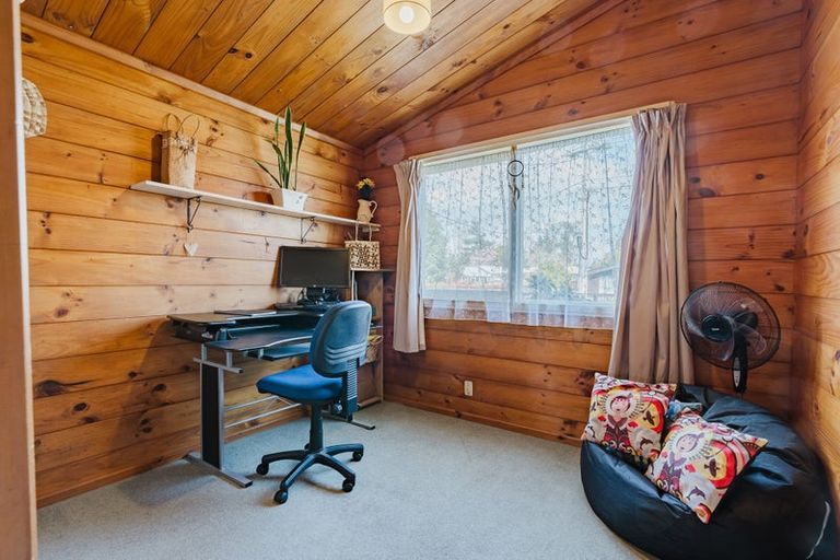 Photo of property in 17 Anthony Crescent, Bader, Hamilton, 3206