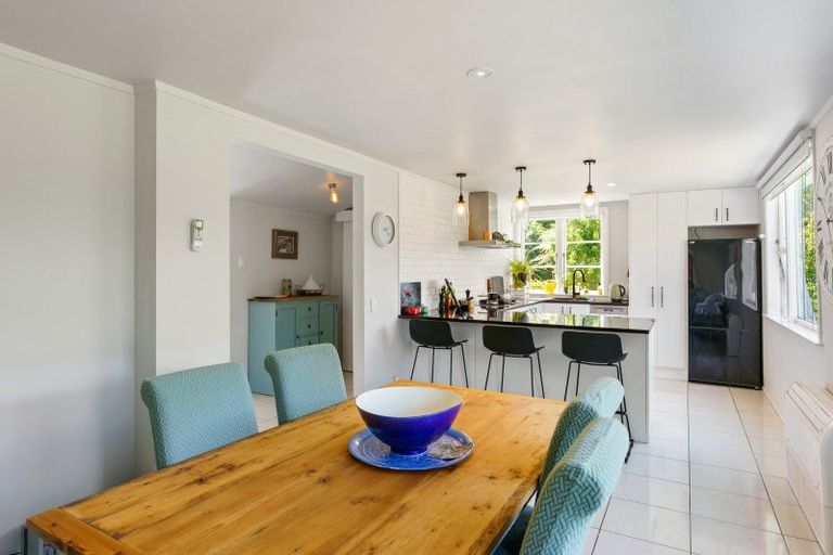 Photo of property in 56b Rahui Road, Otaki, 5512