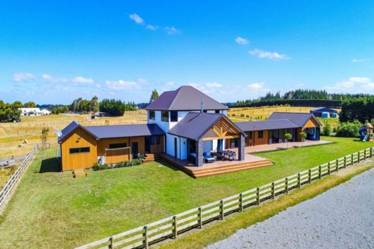Photo of property in 818 Oxford Road, Fernside, Rangiora, 7471