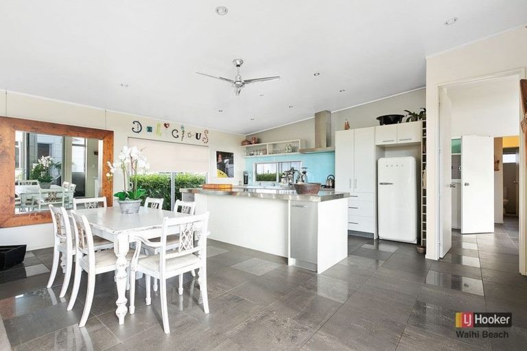 Photo of property in 10b Longboard Drive, Waihi Beach, 3611