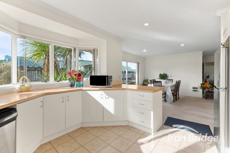 Photo of property in 45 Waimahia Avenue, Weymouth, Auckland, 2103