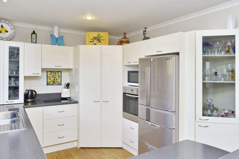 Photo of property in 135 Chinnerys Road, Woodend, 7610