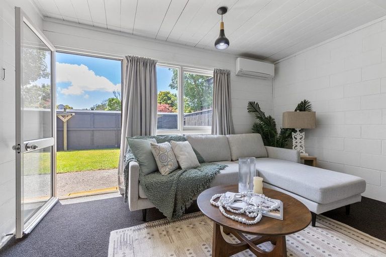 Photo of property in 14a Woodleigh Street, Frankleigh Park, New Plymouth, 4310