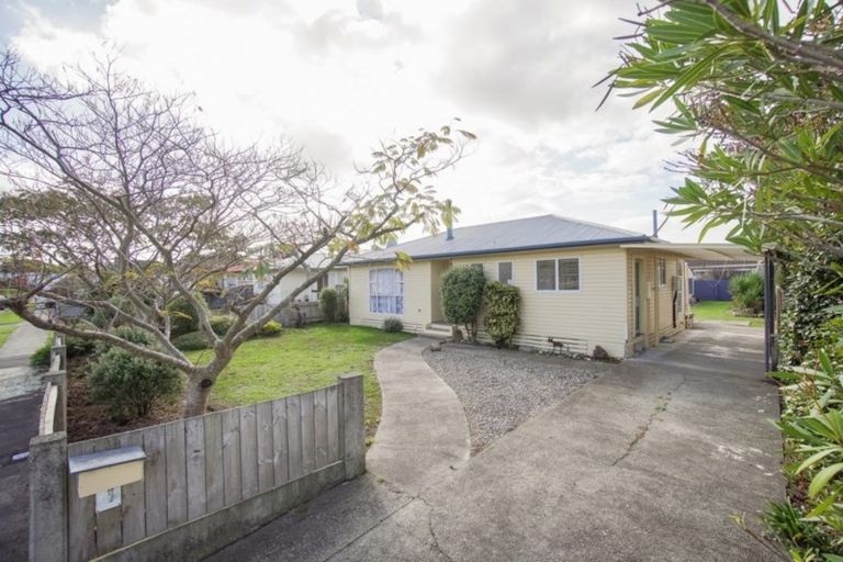 Photo of property in 7 Forth Terrace, Roslyn, Palmerston North, 4414