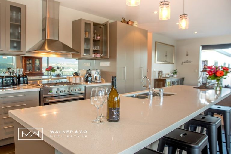 Photo of property in 17a Riverstone Drive, Riverstone Terraces, Upper Hutt, 5018