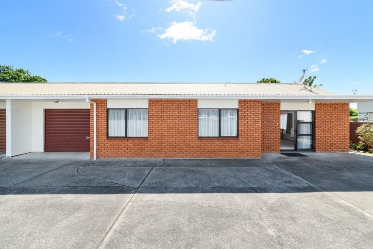 Photo of property in 3b Denbigh Square, Feilding, 4702