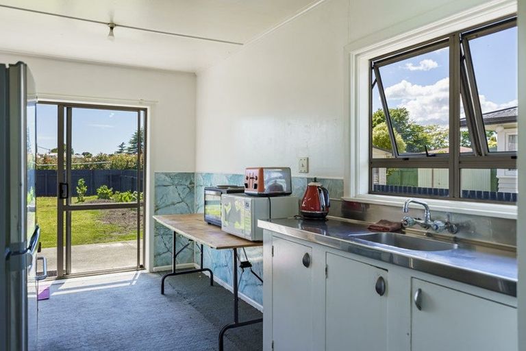 Photo of property in 522 Lowe Street, Camberley, Hastings, 4120