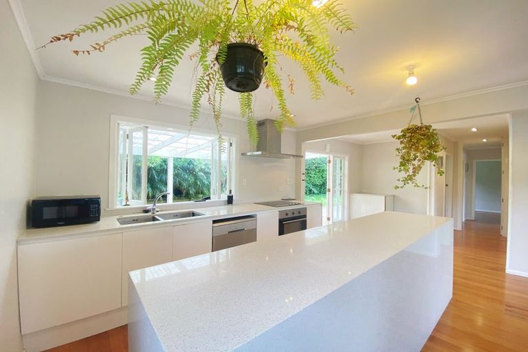 Photo of property in 33 Orion Place, Hillcrest, Auckland, 0627