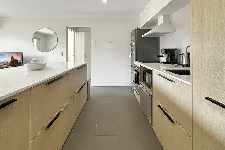 Photo of property in Salisbury Park, 7/226g Salisbury Street, Christchurch Central, Christchurch, 8013