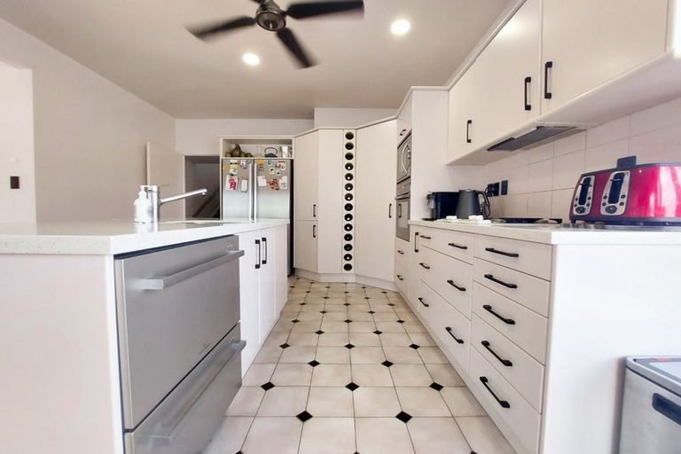 Photo of property in 450 River Road, Fairfield, Hamilton, 3214