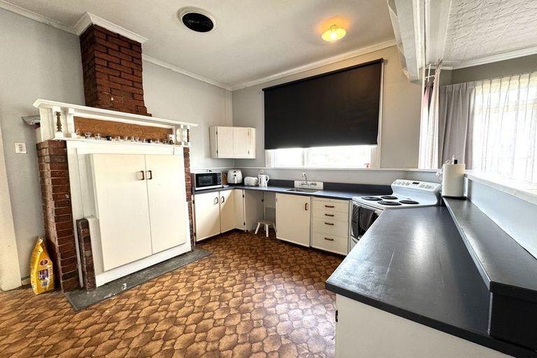 Photo of property in 64 James Street, Balclutha, 9230