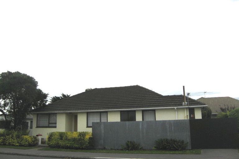Photo of property in 1/1 Newland Street, Hoon Hay, Christchurch, 8025