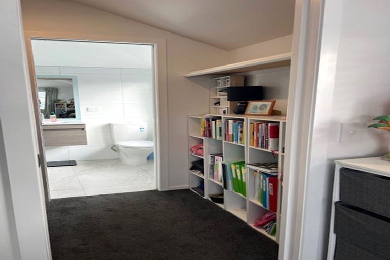 Photo of property in 41a Leighton Avenue, Waiwhetu, Lower Hutt, 5010