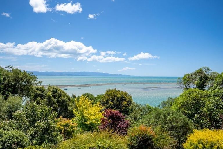 Photo of property in 94 Queens Road, Stepneyville, Nelson, 7010