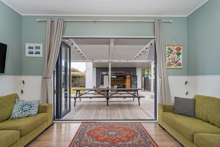 Photo of property in 406 Matarangi Drive, Matarangi, Whitianga, 3592