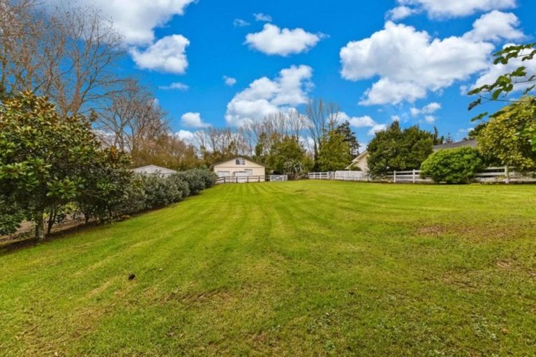 Photo of property in 1153 Dairy Flat Highway, Dairy Flat, 0794