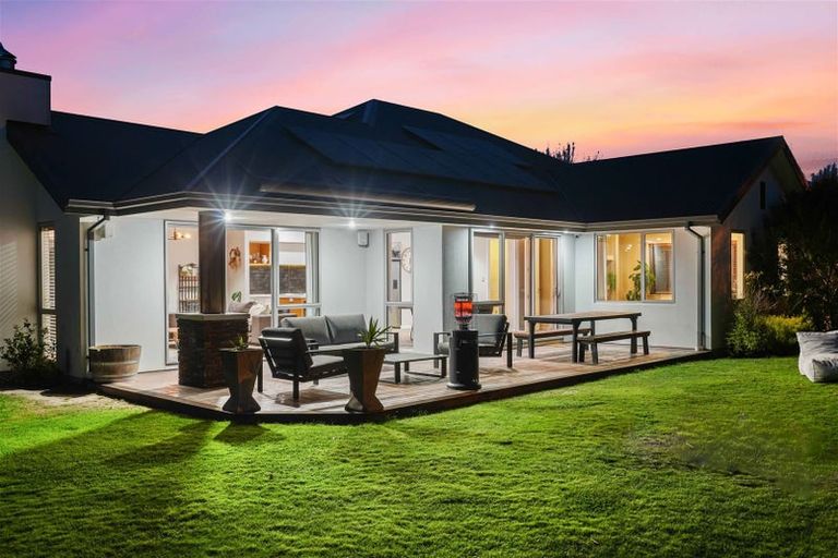 Photo of property in 1 Villa Mews, Rolleston, 7614