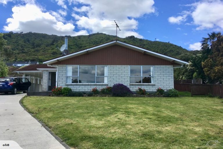 Photo of property in 45 Huia Street, Waikanae, 5036