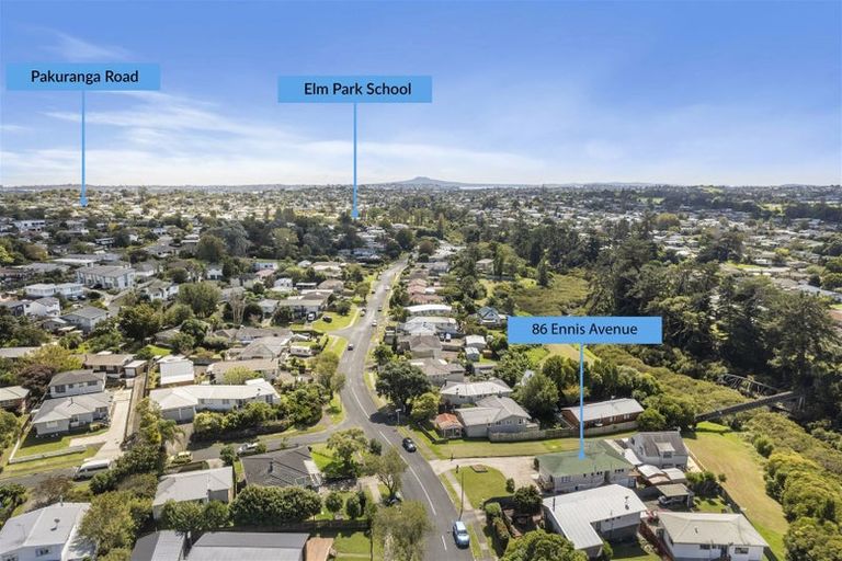 Photo of property in 86 Ennis Avenue, Pakuranga Heights, Auckland, 2010
