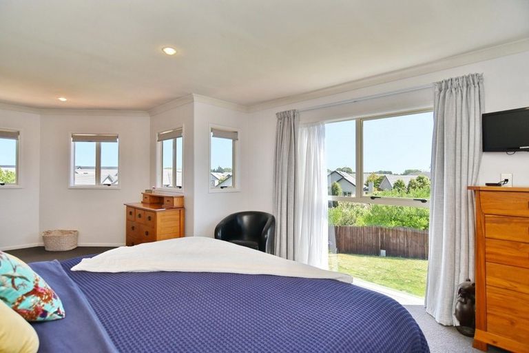 Photo of property in 1 Limes Avenue, Parklands, Christchurch, 8083