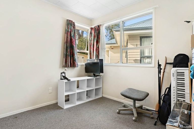 Photo of property in 11 Murillo Place, Henderson, Auckland, 0612