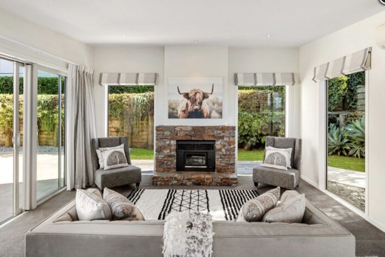 Photo of property in 15 Birch Road, Pukekohe, 2120