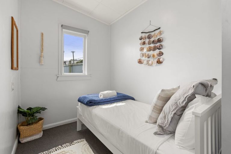 Photo of property in 49b Wallis Street, Raglan, 3225