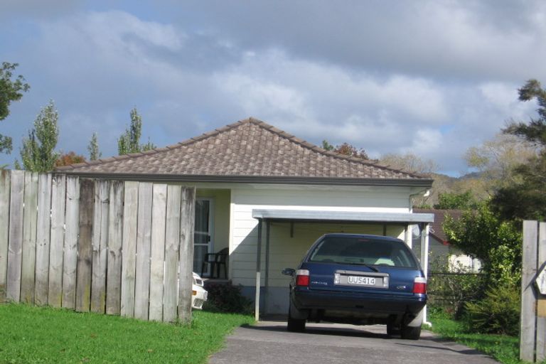 Photo of property in 12a Borich Road, Sunnyvale, Auckland, 0612