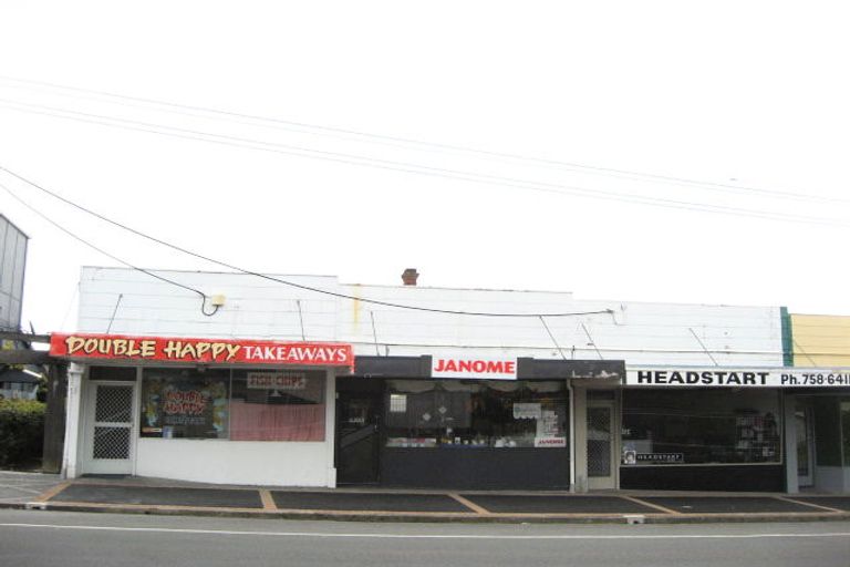 Photo of property in 132 Carrington Street, Lower Vogeltown, New Plymouth, 4310