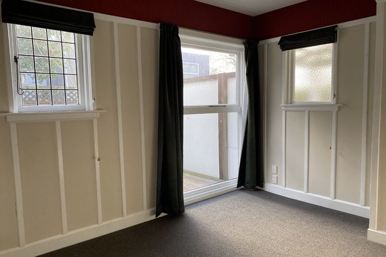 Photo of property in 1a Grove Road, Addington, Christchurch, 8024