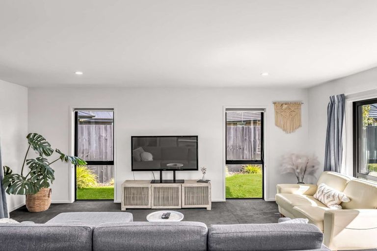 Photo of property in 7 Lambies Street, Marshland, Christchurch, 8083