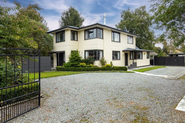 Photo of property in 128 Talbot Street, Geraldine, 7930