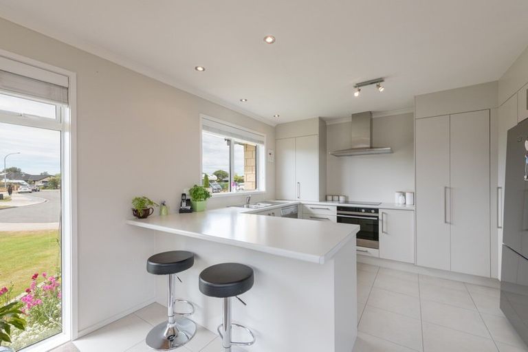 Photo of property in 22 Kakapo Lane, Motueka, 7120