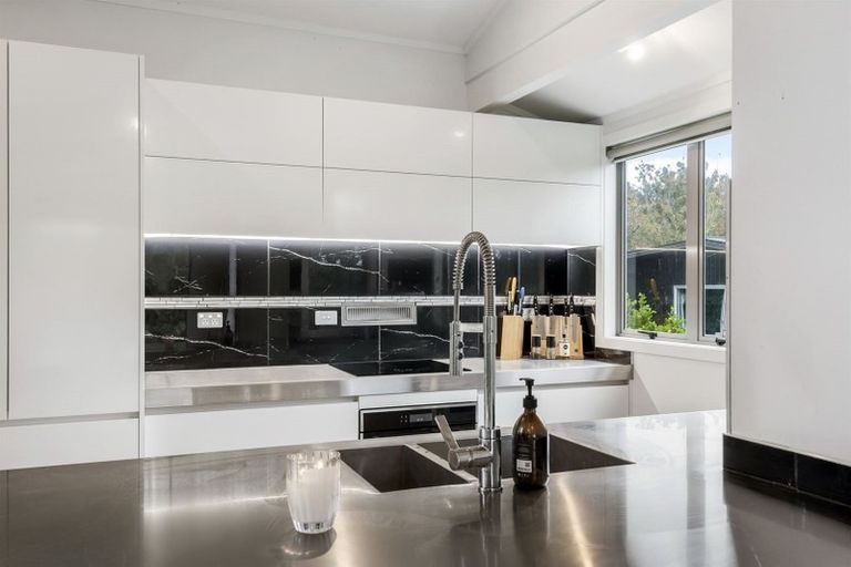 Photo of property in 11 Kauri Road, Whenuapai, Auckland, 0618