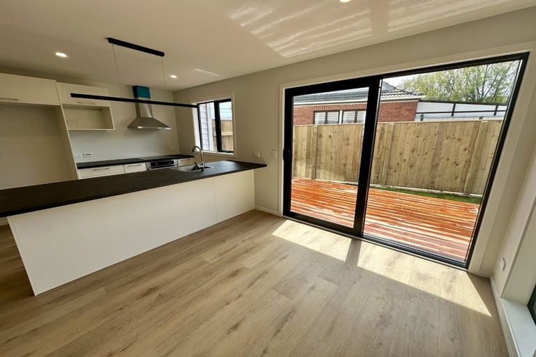 Photo of property in 17 Gibson Crescent, Naenae, Lower Hutt, 5011