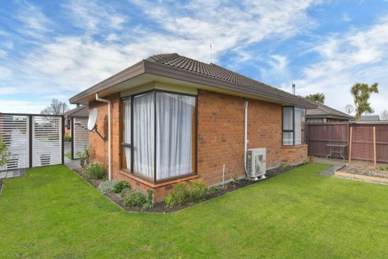 Photo of property in 39b Ivory Street, Rangiora, 7400