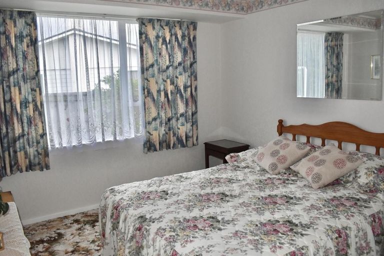 Photo of property in 13b Iti Street, Otaki, 5512