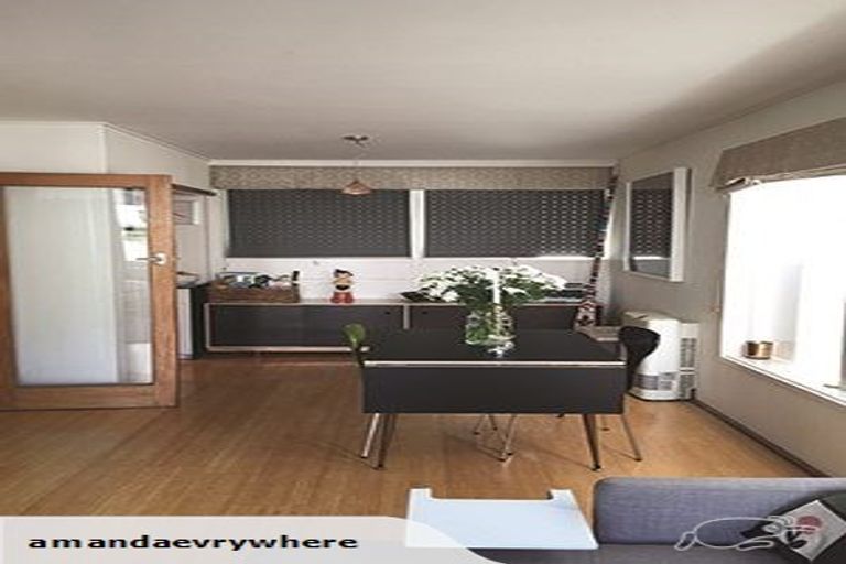Photo of property in Embassy Court, 72 Brougham Street, Mount Victoria, Wellington, 6011