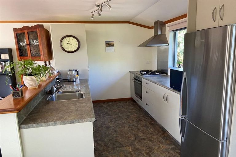 Photo of property in 2 Meadowvale Drive, Levin, 5510